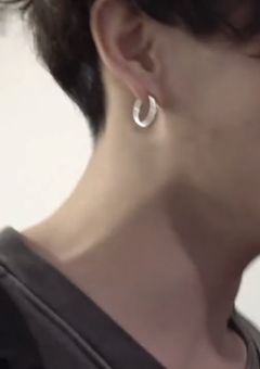 　元彼  ホストは  やりちんです