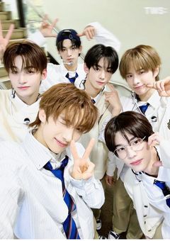 青春を一緒に過ごす、仲間と幼馴染