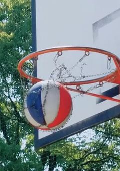 äž»å°ã®åœŒå¥³ã¯ãã€ã¹ããã¯