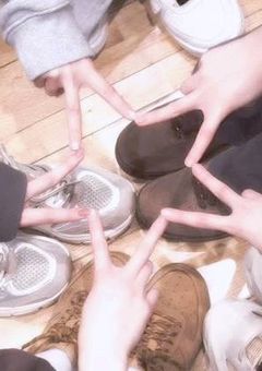 　　汗と 努力と 初恋と   。