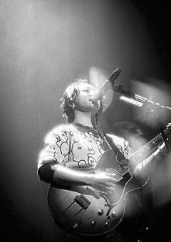 ⠀姉ちゃんで童貞卒業した件 .⠀