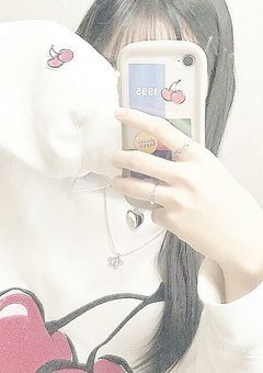 紅 一 点 の I n s t a g r a m .