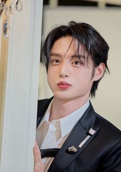 四角関係はBLで破茶滅茶に。