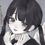   y u i . ♛さんのアイコン画像