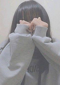 L i l の 女 の 子 。