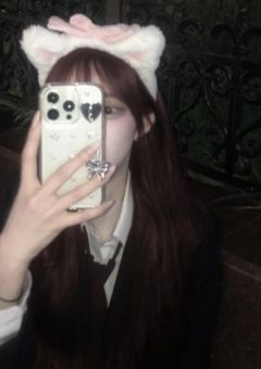 ꜱʜoʀᴛ ʟovᴇꜱᴛoʀʏ𓈒 ˖ ࣪ 𝜗𝜚