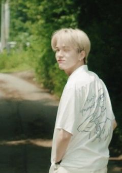 青春を捧げたのに