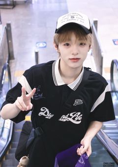 𝐛𝐨𝐲𝐬Ⅱ𝐩𝐥𝐚𝐧𝐞𝐭 ♥