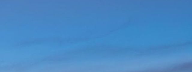 井鳴こなつさんの壁紙画像