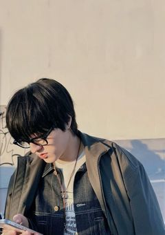 　カメラ好き の あのコ は　