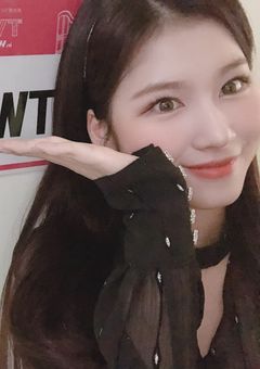 サナ