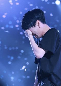 美しい日々の中に君の影