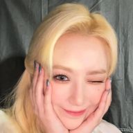 𝐇 𝐢 𝐧 𝐚🎀@バイト受かるまで活動休止中さんのアイコン画像