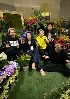 ☺︎ レ ペ ゼ ン 地 球 ☺︎︎︎︎