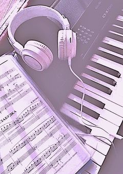 Fall in love with a Love song