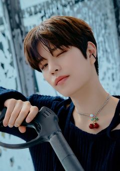 波の彼方に花は咲く