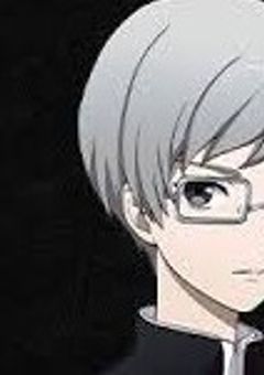 無人の館に侵入したら、青い化け物に遭遇した件