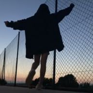 ﾖﾜｲﾄｳﾌさんのアイコン画像