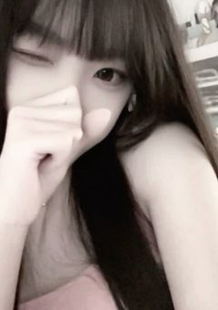 　屈託の無い編入生は嫌われてます