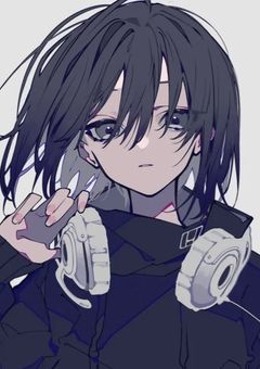 探 偵 は 三 人 も い る よ う で 。