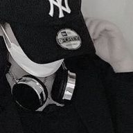 零采𓏸𓂂𓈒さんのアイコン画像