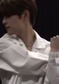 不良な先輩はエッチな僕の彼女(仮)