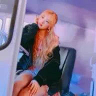 LALISA MANOBANさんのアイコン画像