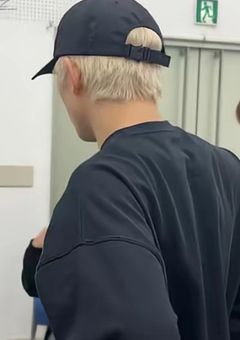 推しとシェアハウスすることになりました？！