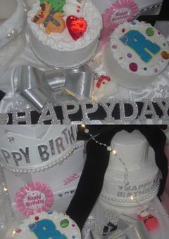 　　　𝖫𝖾𝗆𝗈𝗇 𝖢𝖺𝗇𝖽𝗒