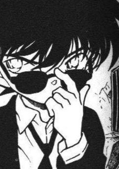 真っ黒な服を着た女、刑事だった件について.