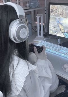強気な  " まんね "