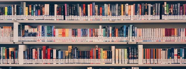 白瀧@2組の漫画家 #ギター始めた！！さんの壁紙画像