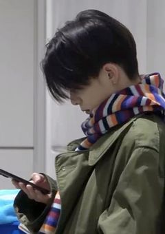 DMで話してた相手が推しでした