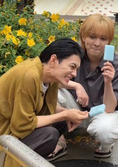 『不条理な世界の真ん中で、君の手を握る』