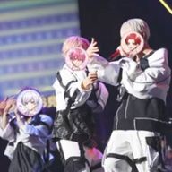 菊篠 亜芽🐇🎲さんのアイコン画像