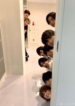 テレビ番組で推しに会ったら恋されちゃった