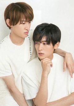 なんで、俺の代わりに死んだん、？