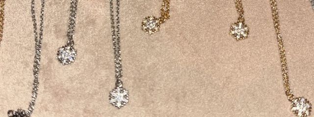 カイン❄️🧣🧵 さんの壁紙画像