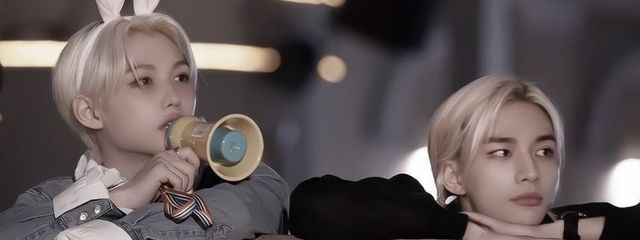 J U N A 🧸 🎬 さんの壁紙画像