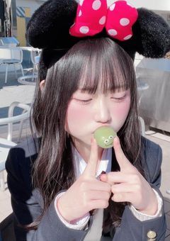 儚い美少女は やがて消えていった