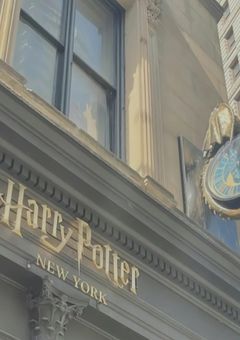 𝑯𝒂𝒓𝒓𝒚 𝑷𝒐𝒕𝒕𝒆𝒓 𝒘𝒊𝒕𝒉 𝒚𝓸𝒖 🪄︎︎✨