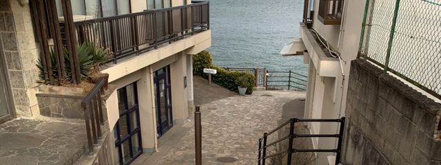 夢女さんの壁紙画像