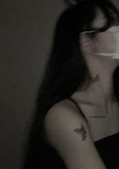 学校1地味子の正体は.....