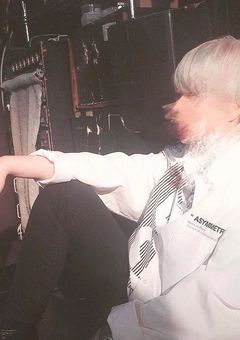 君は伝説の歌い手