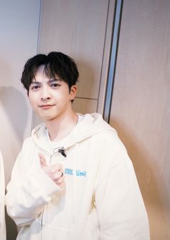 M!LKの吉田仁人は彼女を溺愛してます