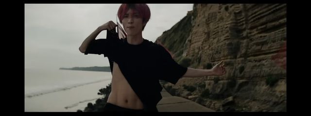 芽依さんの壁紙画像