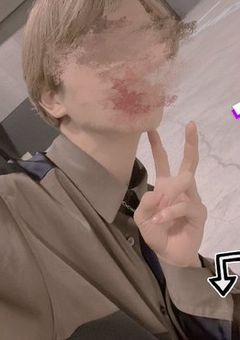 私の幼なじみは推しと同じグループ!?
