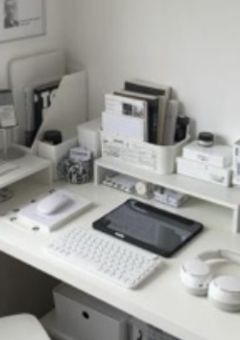 学校1の人気者と学校1の嫌われ者が付き合う話。