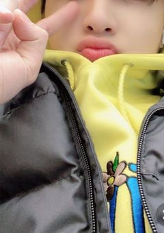 ほんのりBL /甘えるジョンファン、膝に乗るアサヒ