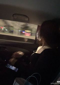 男の振りしてマネしてます